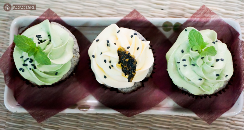 Black Sesame Cupcakes (5)