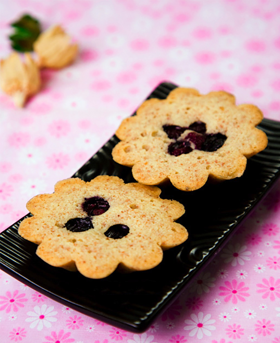 Bánh hạnh nhân việt quất - Blueberry almond cakelets