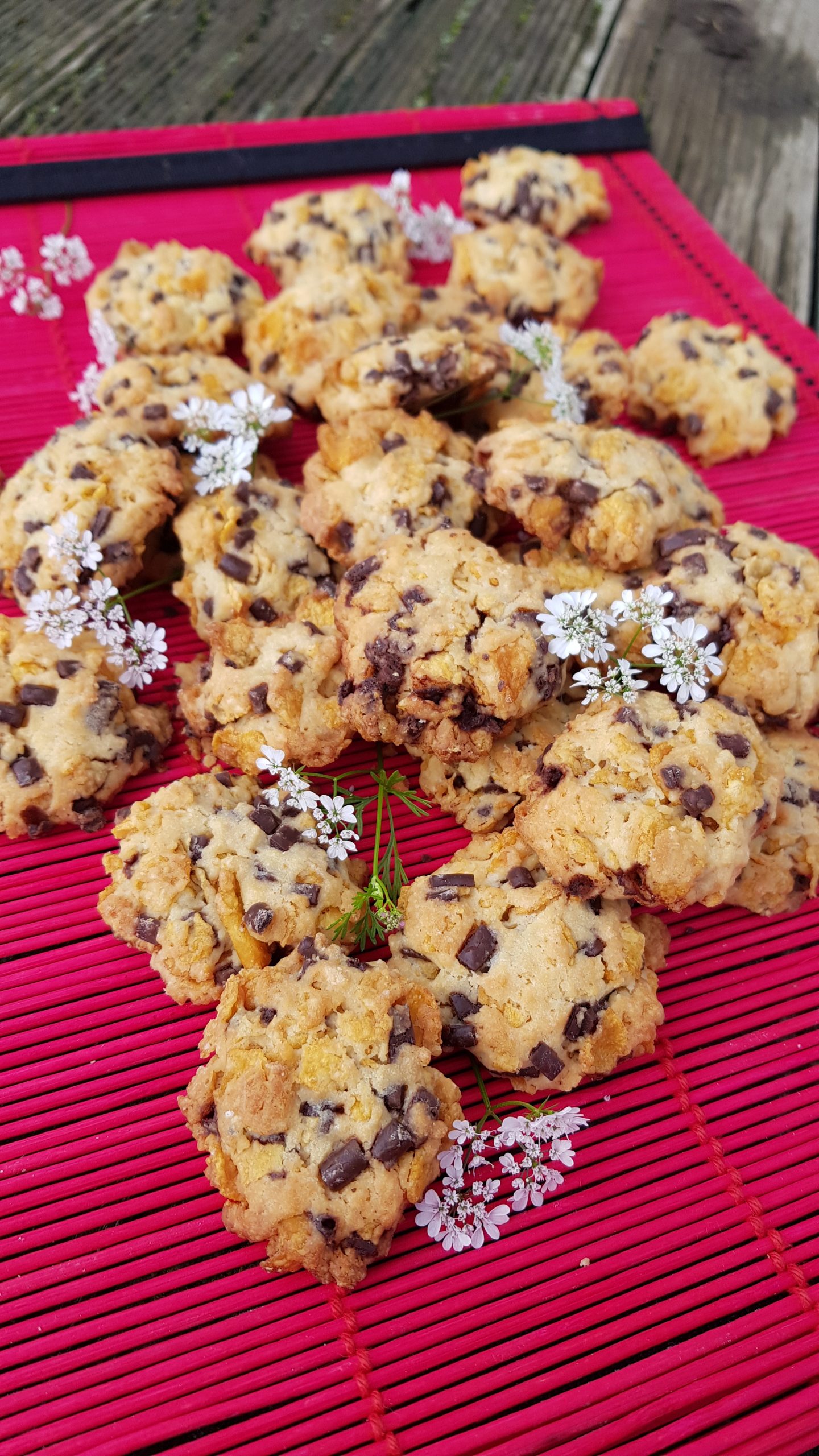 Cornflakes chocolate chips cookies
